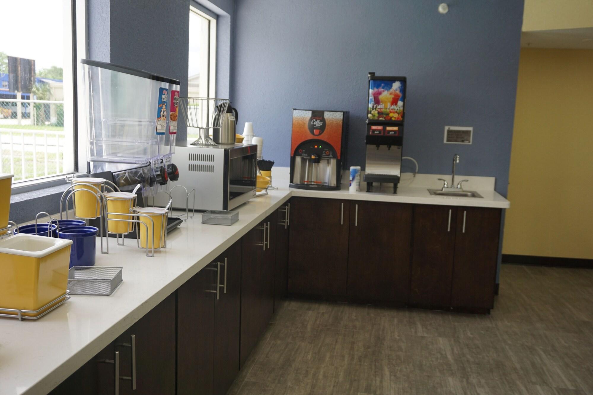 Days Inn By Wyndham Apopka/Orlando Exteriér fotografie